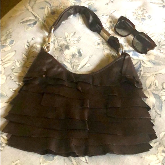 Yves Saint Laurent Saint Tropez Bag. - Picture 5 of 9